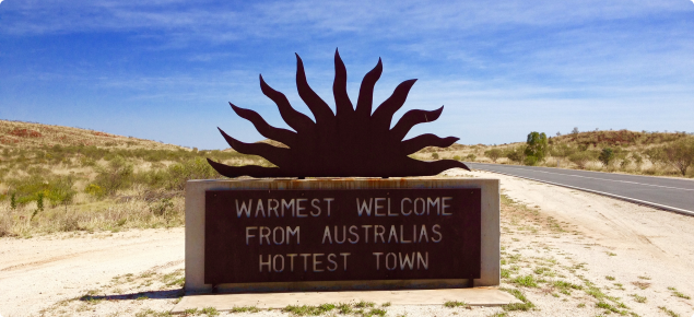 Entrance statement to marbel Bar claiming to be the hottest town in Australia